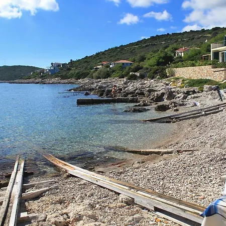 Seaside House Milna, - 8900 Feriehus