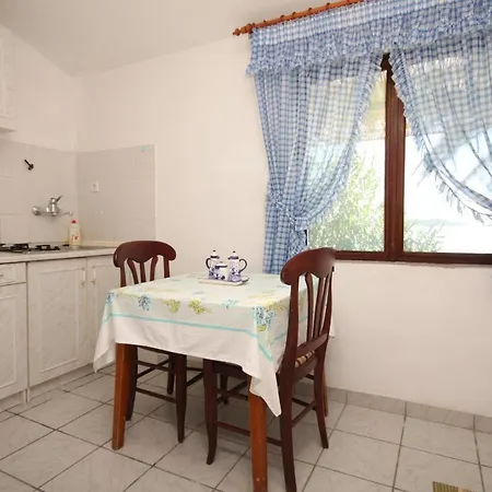 Seaside House Milna, - 8900 * Vis