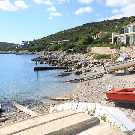 Seaside House Milna, - 8900 *