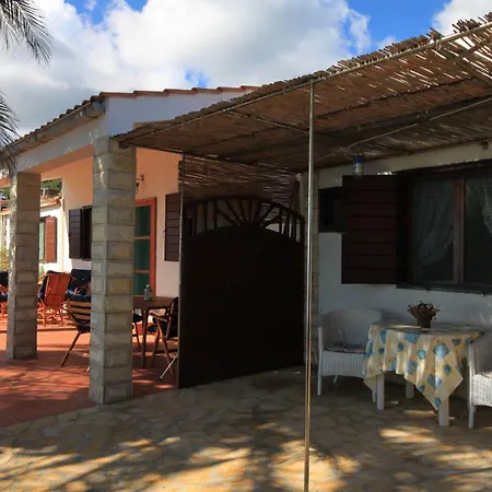 Seaside House Milna, - 8900 Feriehus *